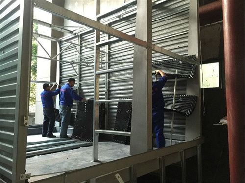 維修冷水機(jī)時(shí)需要注意什么,冷水機(jī)怎么維修比較好